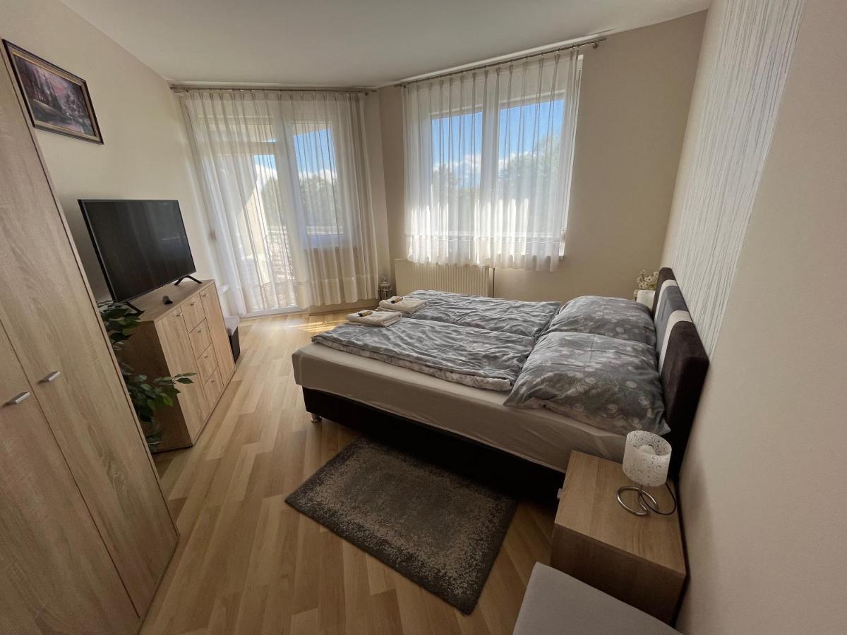 Appartamento Relaxap Zalakaros Esterno foto