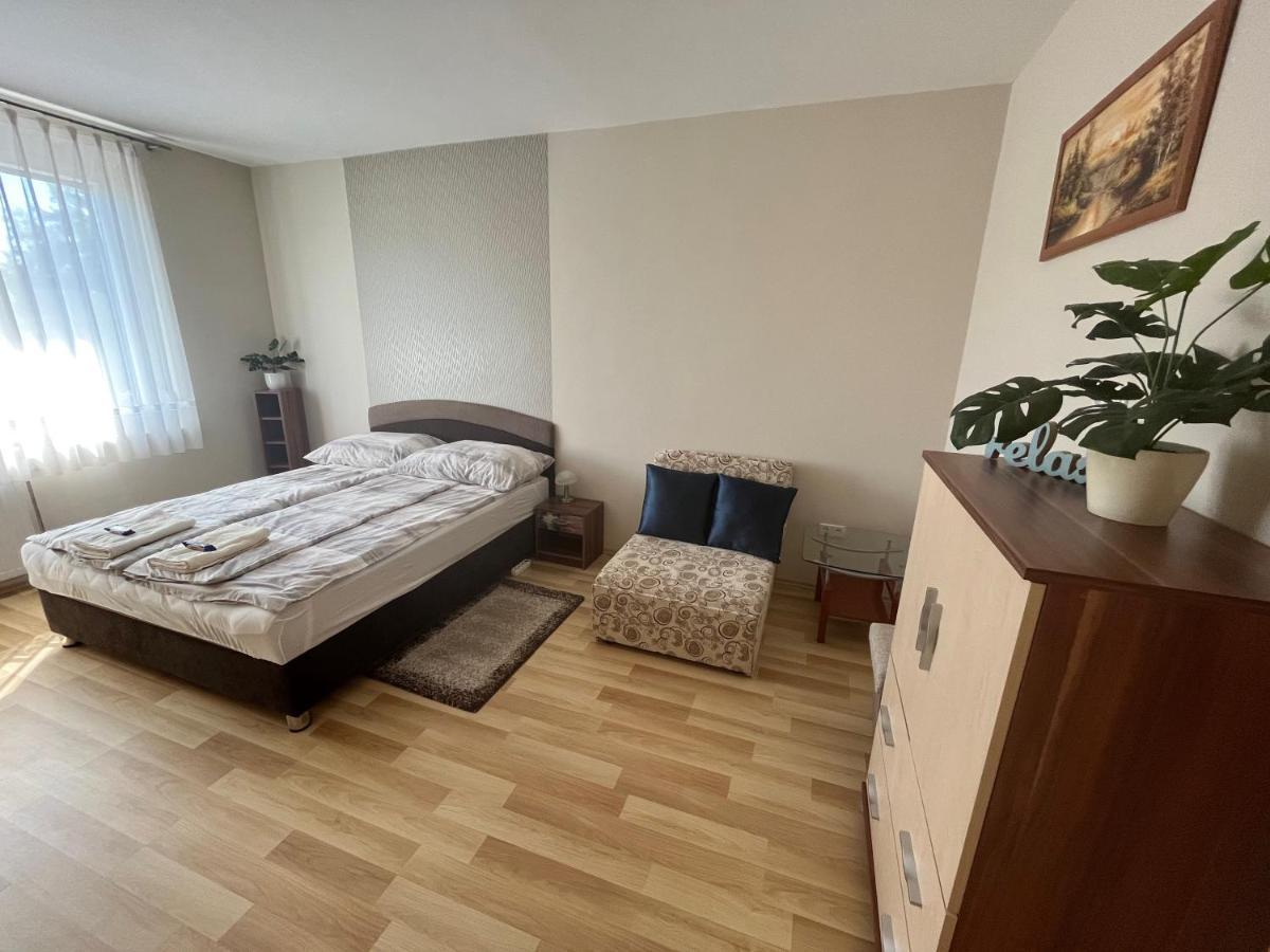 Appartamento Relaxap Zalakaros Esterno foto